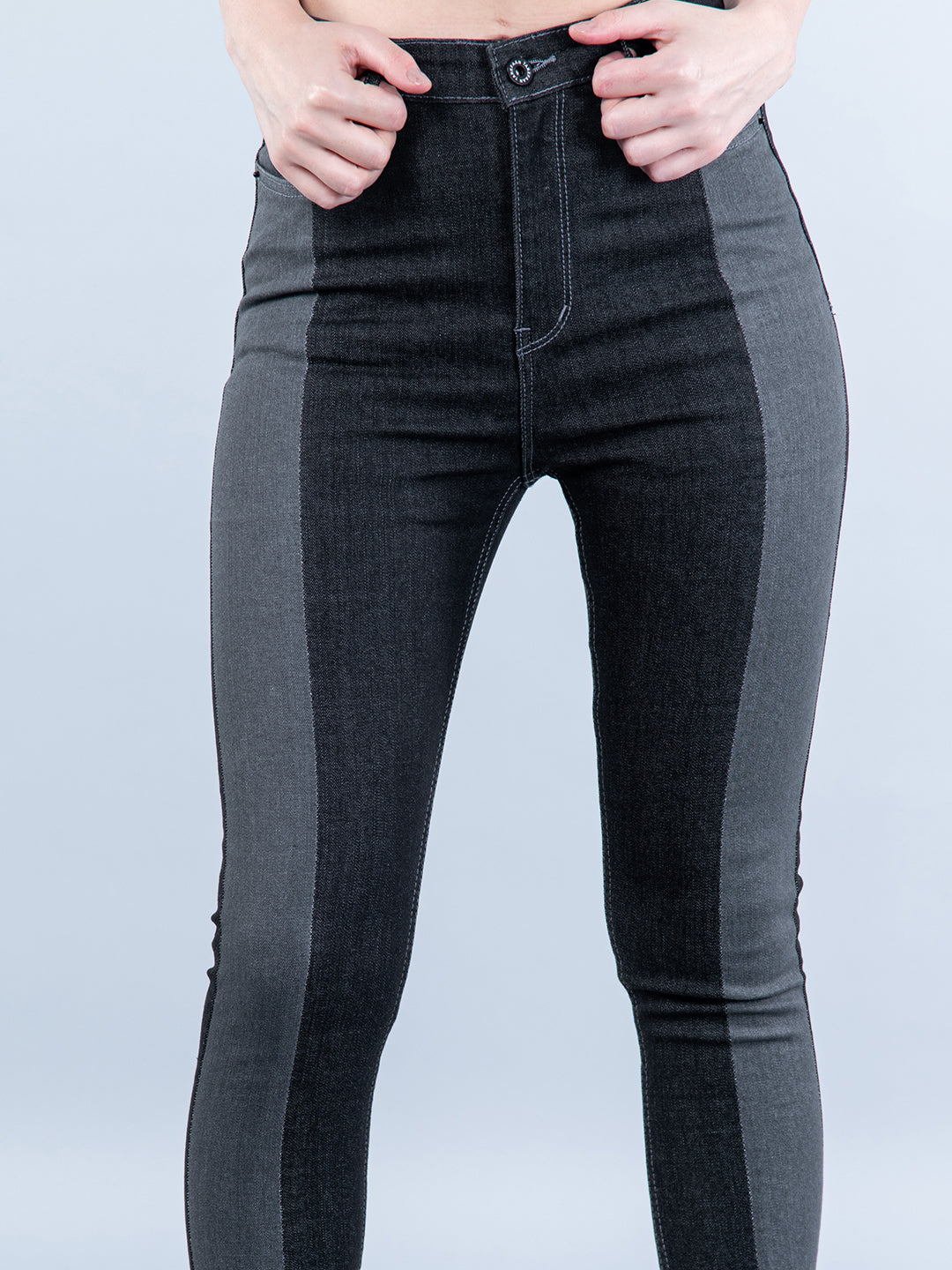 Buy Women Grey Skinny Fit Dark Wash Jeans Online - 680089 | Allen Solly